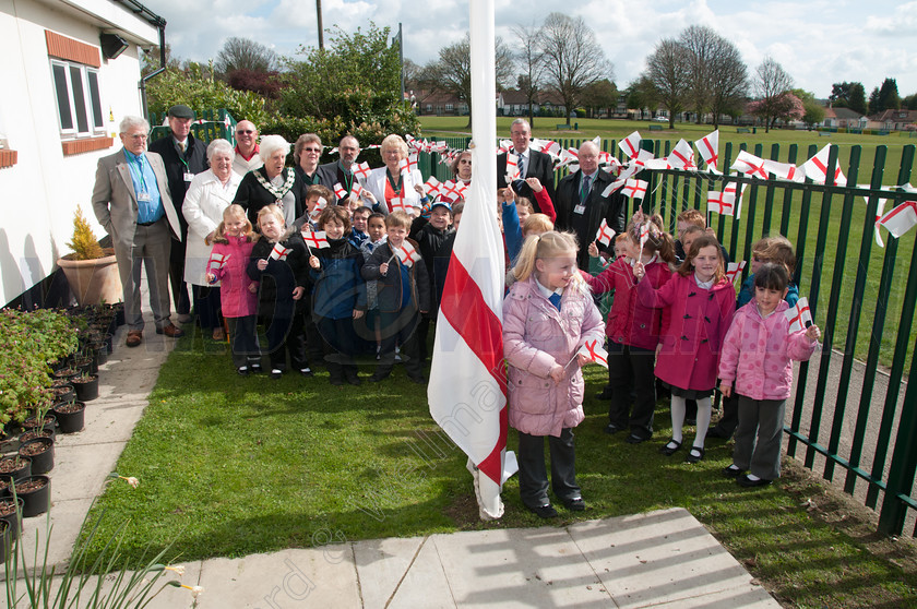 DGPX120423-006 
 Keywords: Commercial Photography, DGPX120423, Hennie J Welman, IHW, King Georges Playing Field, Media Event Photography, St George's Day 2012, Wellman Photography, ian H Ward