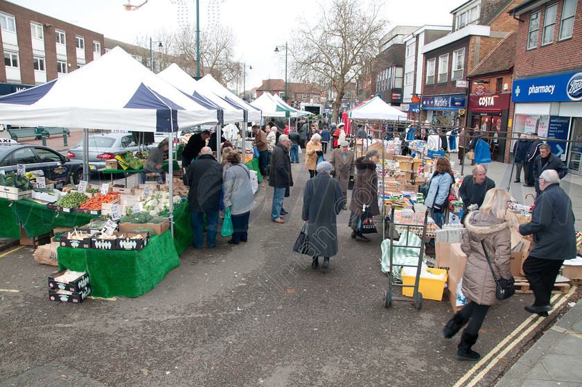 DGPX120104-048 
 Keywords: DGPX120104, Hennie Welman, IHW, Rayleigh Market, ian H Ward, photography