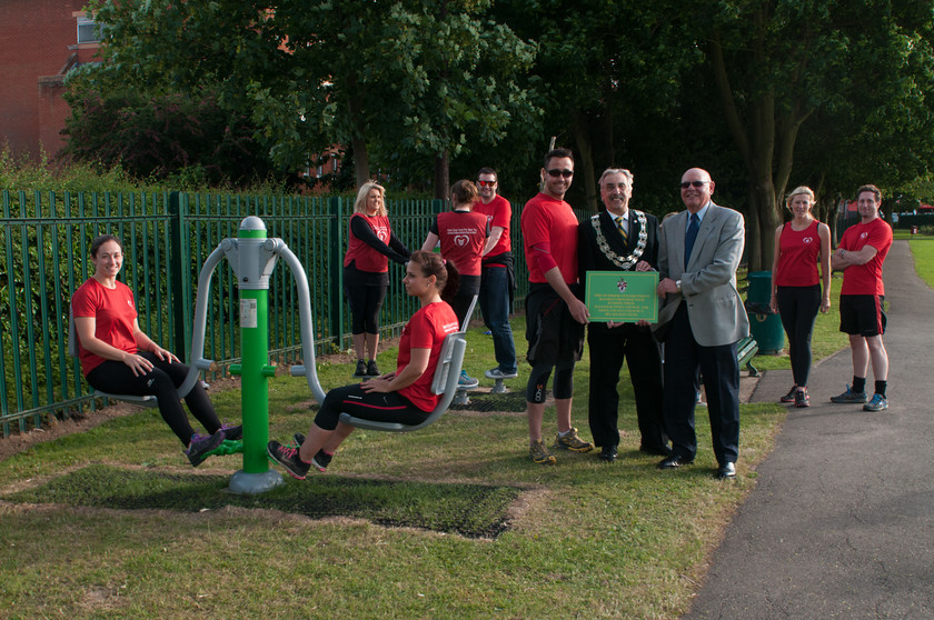 DGPX130617-012 
 Keywords: DGPX130617, King Georges Playing Field, Outdoor Gym, Social Photography, Ward & Wellman, Wedding Photography